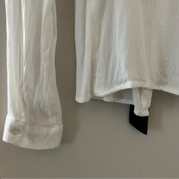 Forever 21 Button Up - Picture 5 of 5